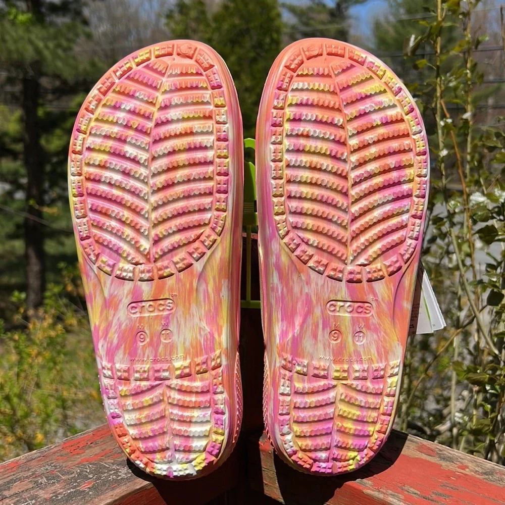 CROCS Classic Marbled Sandals Size Men 9 Women’s 11 - Picture 2 of 5
